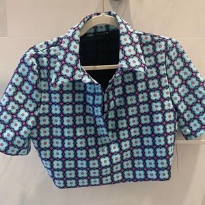 Zara Groovy Top with Collar